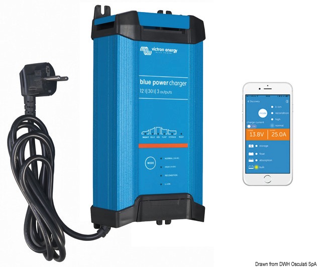 VICTRON Battery charger Bluesmart IP22 20A 3